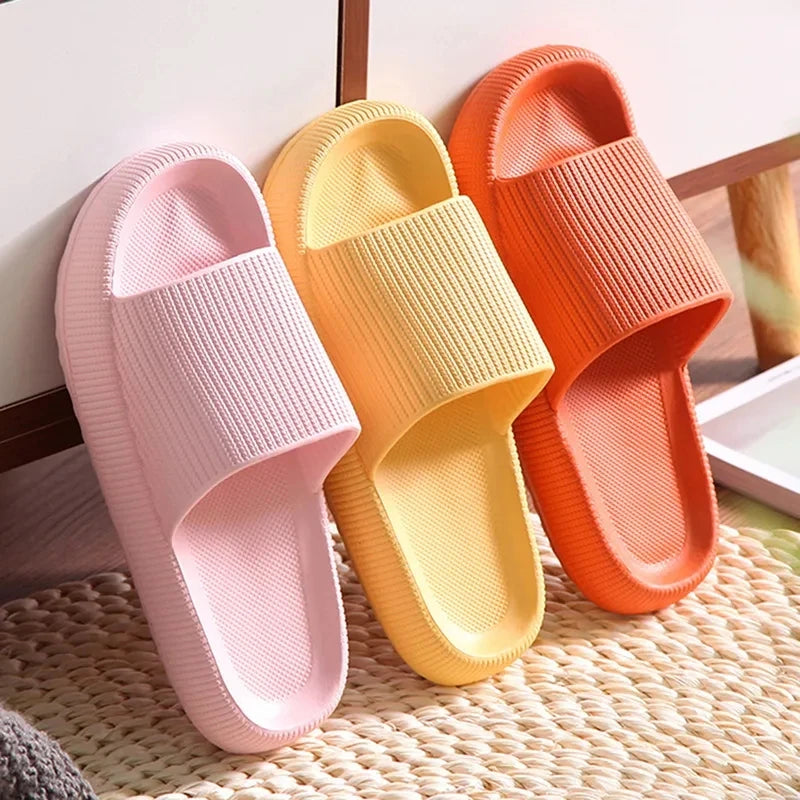 Thick Platform Home Slippers for Women Indoor Soft Sole Eva Pillow Slides Sandals Woman 2024 Summer Beach Non Slip Flip Flops