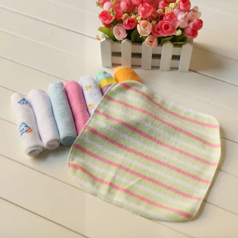 8pcs Soft Baby Washcloths & Towels for Newborns & Toddlers - 2017 Edition