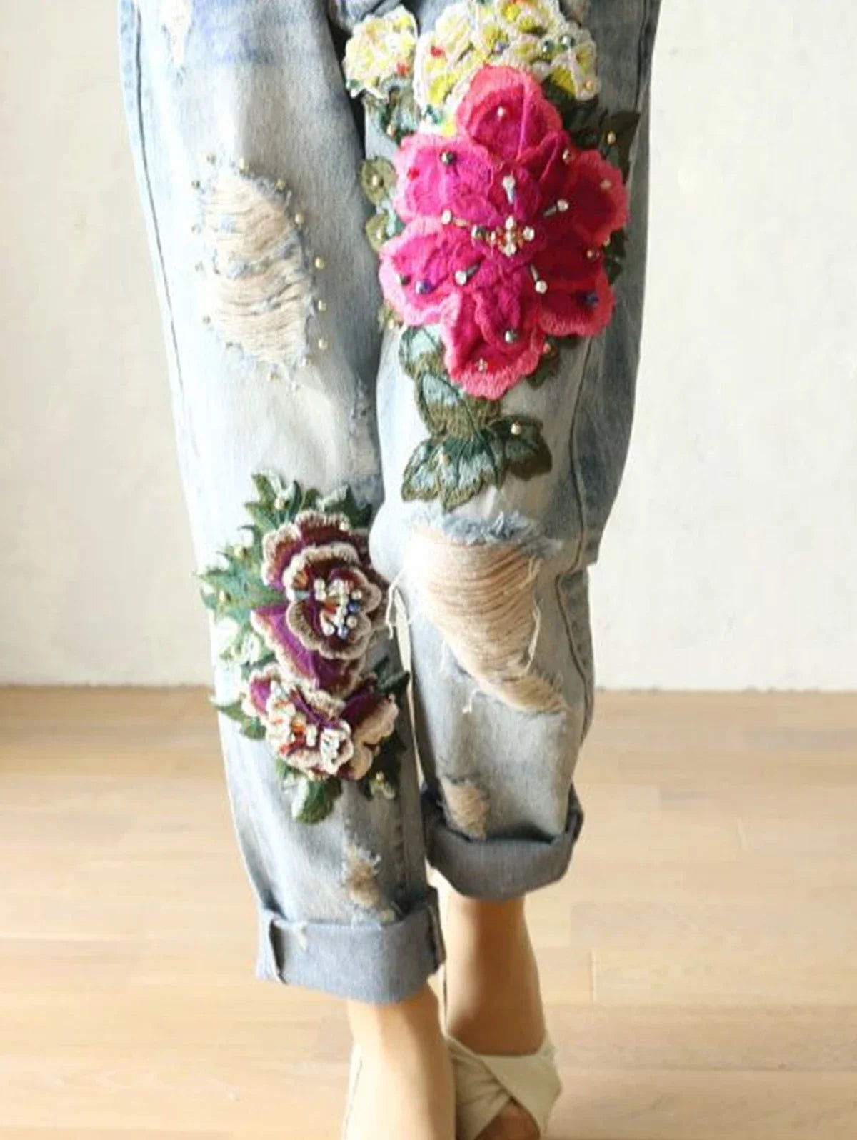 Flower Embroidered High-Waisted Wide Leg Jeans - Harajuku Trend