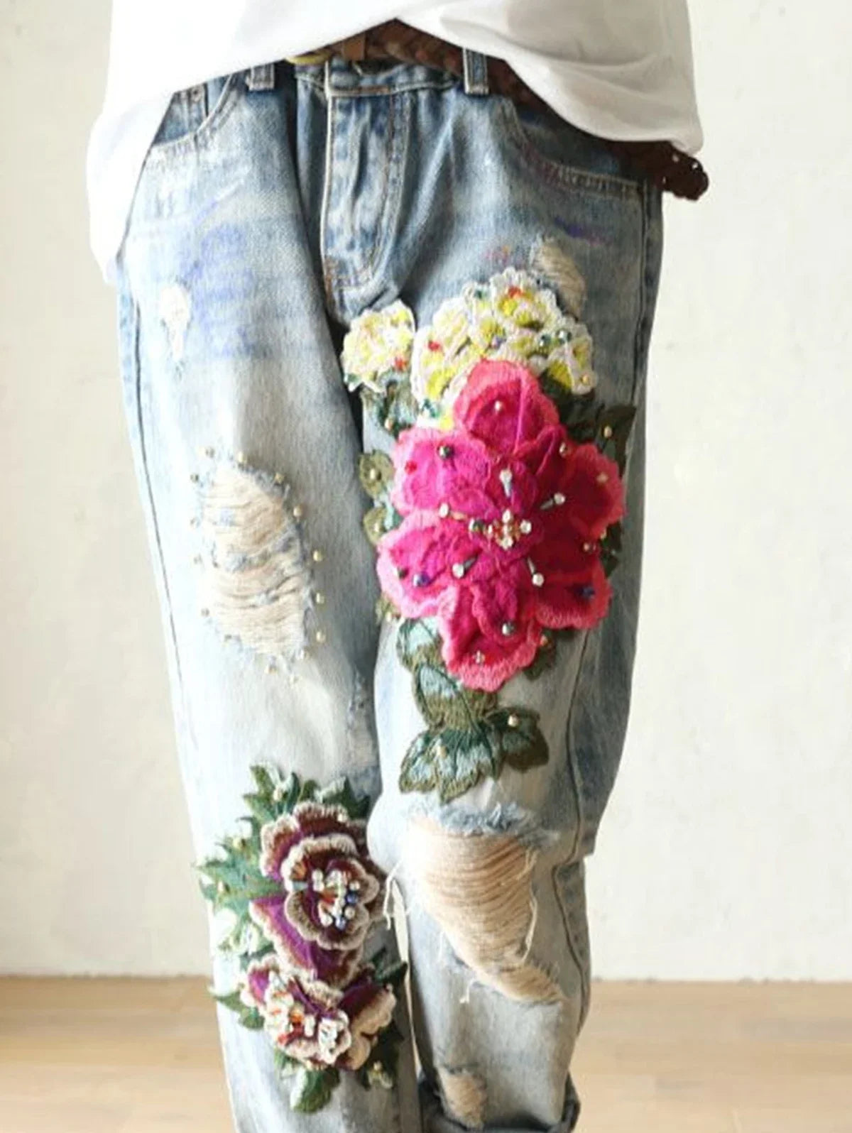 Flower Embroidered High-Waisted Wide Leg Jeans - Harajuku Trend