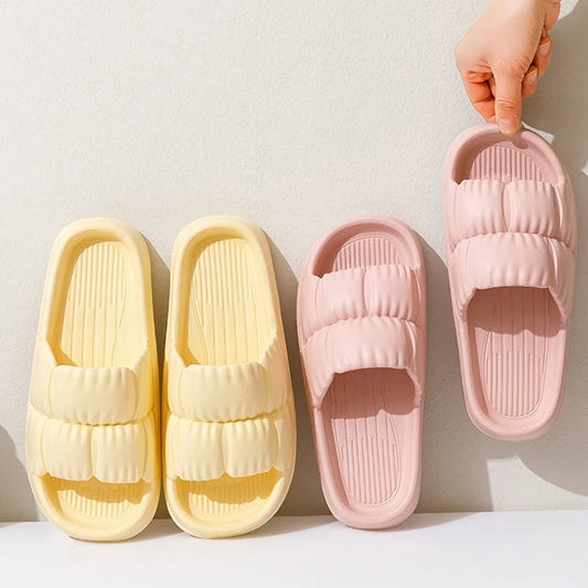 Summer Beach Slippers Thick Platform Slipper WomenEva Slippers for Home Flip Flops Ladies Korean Fashion Soft Sole Cloud Sandal