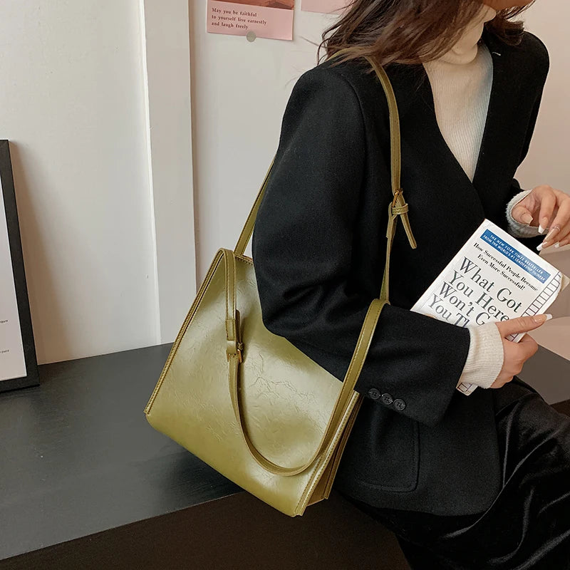 Quality Women Tote Bags Shiny Leather Shopper Shoulder Bag Retro Large Capacity Shopping Totes 2023 Luxury Designer Handbag Lady